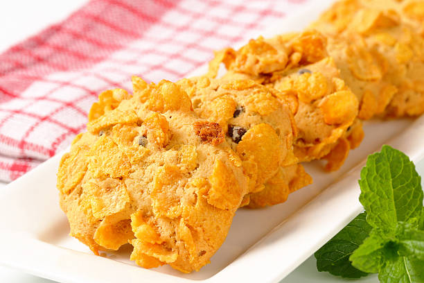 COOKIES WITH CORN FLAKES 